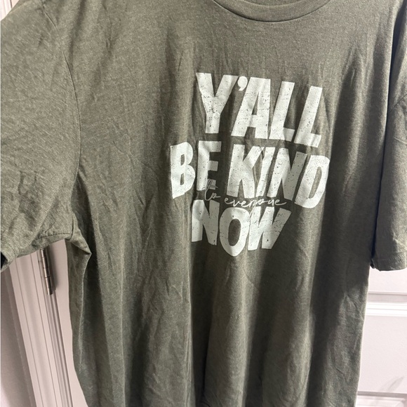 Women’s Olive Green Short Sleeve Tee with 'Y'ALL BE KIND' Graphic - Picture 3 of 3